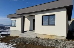 Casă nouă cu priveliște, 4 camere, zonă liniștită