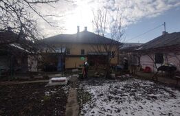 Casa cu 3 camere, 120 mp ,teren aferent 8 arij, zona Independentei