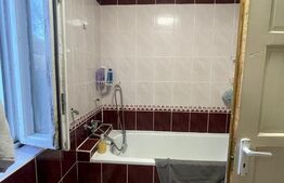 Casa de vanzare, cu 6 camere, 240 mp, 700mp teren, zona Valea Ghinzii