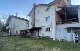 Casa de vanzare, cu 6 camere, 240 mp, 700mp teren, zona Valea Ghinzii