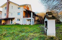 Casa de vanzare, cu 6 camere, 240 mp, 700mp teren, zona Valea Ghinzii