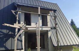 Casa de vacanta tip A, 3 camere, 150 mp+4100 mp teren, zona Colibita