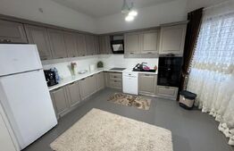 Casa individuala, cu 4 camere, 250 mp utili + 1300 mp teren, zona Centura