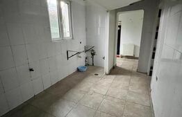 Spatiu comercial de inchiriat, 3 camere, 90 mp, zona Big