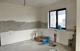 Casa de vanzare, 4 camere, 137 mp, cu teren de 7,2 ari, zona-Aerodrom Unirea