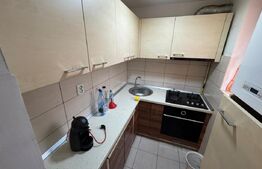 Apartament de vanzare, cu 2 camere, 33 mp, zona DECEBAL 