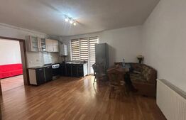 Apartament 3 camere, open space, etaj 2 si parcare in zona Subcetate