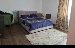 Casa de vanzare, cu 2 camere, 70 mp, zona Uriu