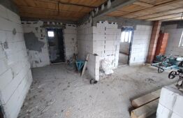 Casa 120 mp, semifinisata, 16 ari de teren, zona Livezile