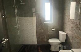 Casa de vanzare, 4 camere, 145 mp, 750 mp teren, zona - Unirea