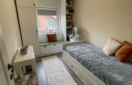 Apartament de vanzare, cu 3 camere, 60 mp, zona Independentei