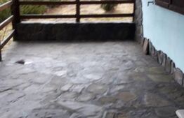 Casă de vacanță în Piatra Fântânele + 4,5 arii teren