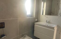 Casă spațioasă de vanzare, cu 4 camere, 120 mp, zona Unirea