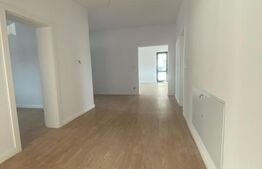 Casă spațioasă de vanzare, cu 4 camere, 120 mp, zona Unirea