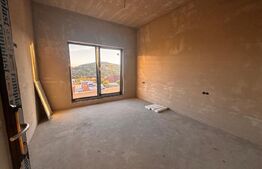 Casa Individuala cu 4 camere, 115 mp+teren 500 mp, zona Sigmir