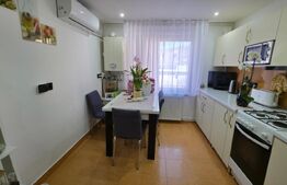 Apartament de vanzare, cu 4 camere, 83 mp utili, strada Tarpiului