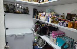 Apartament de vanzare, cu 4 camere, 83 mp utili, strada Tarpiului