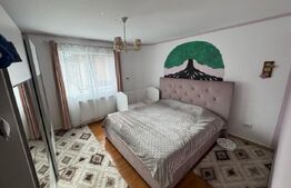 Apartament la casa, 3 camere, 82 mp, curte comuna, zona Valea Ghinzii 