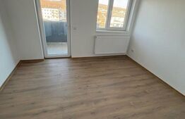Apartament de vanzare, cu 3 camere, 64 mp, terasa, zona-Centura