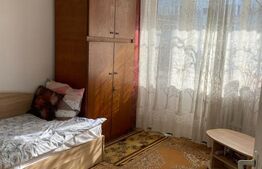 Apartament de vazare, cu 4 camere, 90 mp + balcoane, zona Lama, etaj intermediar