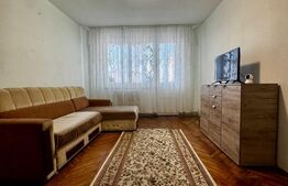 Apartament de vazare, cu 4 camere, 90 mp + balcoane, zona Lama, etaj intermediar