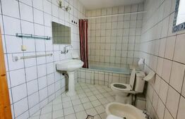 Oportunitate investitie, cladire 450 mp utili si 15 ari in zona ideala