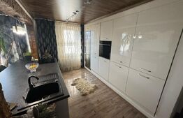 Apartament de vanzare, 3 camere, 64 mp, decomandat, zona INDEPENDENTEI