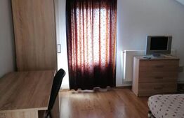 Apartament spatios de vanzare, 5 camere, 93 mp, zona Hotel Diana