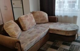 Apartament spatios de vanzare, 5 camere, 93 mp, zona Hotel Diana