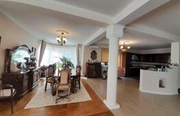 Casa individuala, cu 6 camere, 260 mp+1000 mp teren, zona Unirea (Diana)