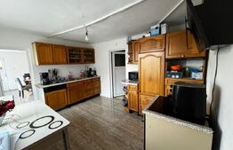 🏡Casa de vanzare, cu 5 camere, 200 mp, Livezile