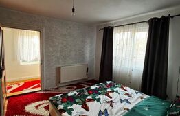 🏡Casa de vanzare, cu 5 camere, 200 mp, Livezile