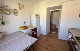 Apartament 3 camere zona Andrei Muresanu