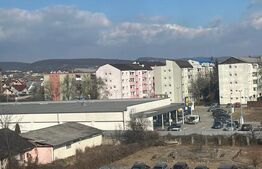 Apartament 2 camere, spațios, vizavi de facultate și Lidl – 55 mp