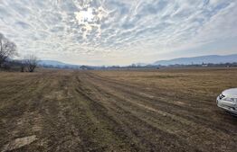 Teren extravilan de vanzare, 72 de arii, zona Șieu Măgheruș