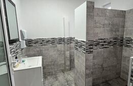 Spațiu comercial, 3 camere, 200 mp, zona Mall Bistrița