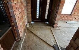 Casă semifinisată, 6 camere la 5 Km de Beclean