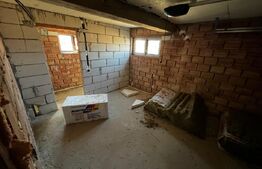 Casă semifinisată, 6 camere la 5 Km de Beclean