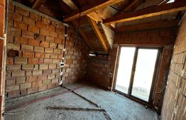 Casă semifinisată, 6 camere la 5 Km de Beclean