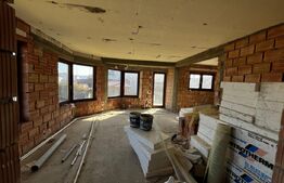 Casă semifinisată, 6 camere la 5 Km de Beclean