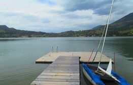 Cabana de vanzare, 8 camere,teren 1500 mp, zona Colibița-Malul Lacului