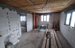 Casa 120 mp,cu 15 ari de teren extravilan, zona Livezile