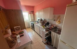 Apartament 4 camere, 77 mp, etaj 1, zona Andrei Muresan