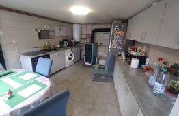 Casa 4 camere,200mp,teren 3000 mp,zona Livezile