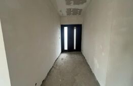 Casa de vanzare, 4 camere, 136 mp, 500 mp, teren, zona Dedeman 