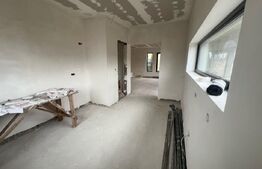 Casa de vanzare, 4 camere, 136 mp, 500 mp, teren, zona Dedeman 