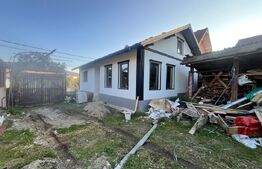 Casa de vanzare, cu 4 camere, 95 mp si pod la 15 minute de Bistrita