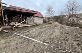 Casa de vanzare, cu 4 camere, 95 mp si pod la 15 minute de Bistrita