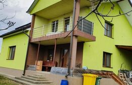 Casa Individuala, cu 5 camere, 250 mp, la  30 km de Bistrita