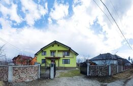 Casa Individuala, cu 5 camere, 250 mp, la  30 km de Bistrita